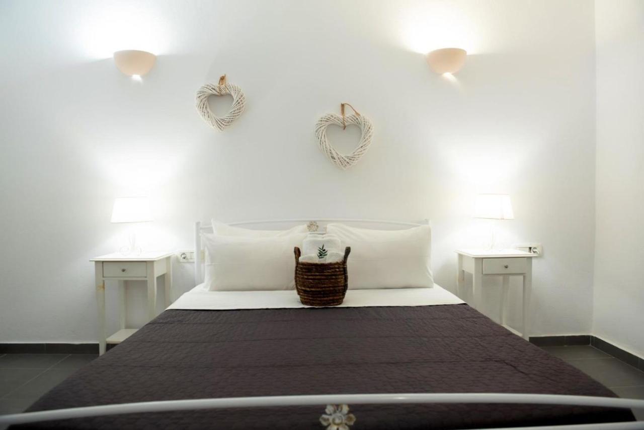 Villa Mare Angelica Perivolos  Bagian luar foto